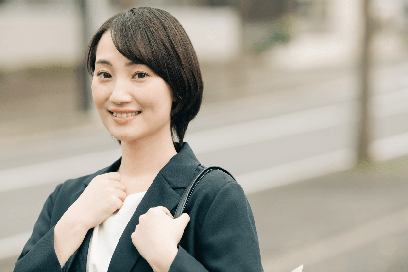会社先輩女性 魔女が教える願いが叶うおまじない 恋愛 片思い 両想い 復縁 不倫 開運 仕事 転職 人間関係の悩みの解決