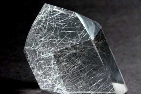 シルバールチルクォーツ1rutilated-quartz-crystal
